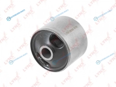 B8268 Сайлентблок дифференциала | перед