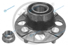 912530 Ступица с подшипником | зад правлев