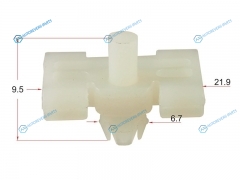 ST-KE-028 Клипса молдинга MERCEDES (1 шт.)