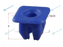 ST-M10782 Клипса под винт FORD (1 шт.)