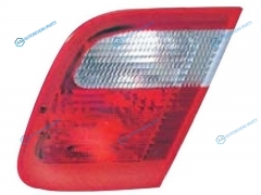344-1301R-UQ Фонарь в крышку багажника BMW E46 98-01 белая полоса