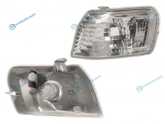 212-15B8L-UE Габарит TOYOTA COROLLA 97-00 LH хрусталь