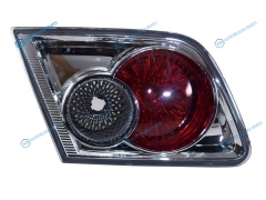 216-1303L-UE Фонарь в крышку багажника MAZDA 6ATENZA 02-07 4D