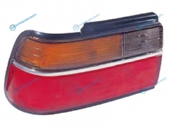 212-1935L-1A Фонарь задний TOYOTA COROLLA 87-90 хром