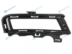 ST-VW18-219-1 Оправа ПТФ VW GOLF VII 12-16 RH с хром полосой