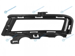 ST-VW18-219-2 Оправа ПТФ VW GOLF VII 12-16 LH с хром полосой