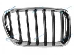 ST-BM84-093-1 Решетка BMW X3 F25 10-14 RH - черная с хромом