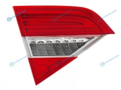 ST-665-1302L Фонарь в крышку багажника SKODA SUPERB 13-15