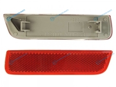 ST-551-29D1R Отражатель в задний бампер RENAULT DUSTER 10-21SANDERO STEPWAY 14-