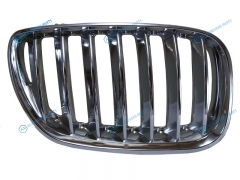 ST-BMX5-093-B1 Решетка BMW X5 03-06 RH хром