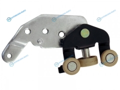 ST-68360-26130 Ролик сдвижной двери LH нижний TOYOTA HIACE (KDH2.TRH2) 04-