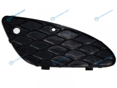 ST-MD57-000G-1 Решетка в бампер MERCEDES W211 02-06 RH ELEGANCE