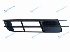 ST-AU30-000G-1 Решетка в бампер AUDI Q7 05-09 RH