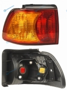 ST-44-28L Фонарь задний TOYOTA IPSUM 98-01