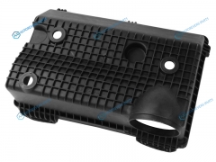 ST-MBY7-301-0 Корпус воздушного фильтра MITSUBISHI PAJERO 99- низ