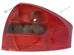 ST-441-1943R Фонарь задний AUDI A6 97-99