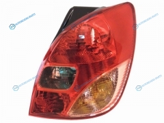 ST-13-69R Фонарь задний 13-69 TOYOTA COROLLA SPACIO 01-03 RH