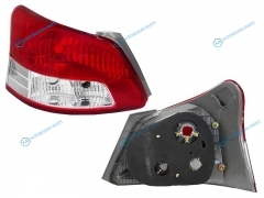 ST-212-19P5L Фонарь задний TOYOTA BELTAYARIS SEDAN 05-