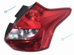 ST-431-19A4R Фонарь задний FORD FOCUS III 11-15 HBK