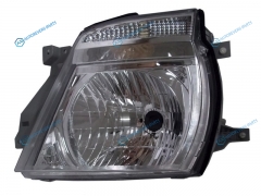 ST-215-11B4L-LD-EM Фара NISSAN CARAVANURVAN 07- под электрокорректор