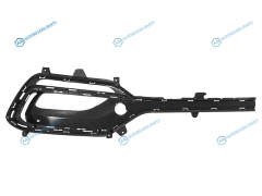 ST-30-0033 Решетка в бампер HYUNDAI SANTA FE 16-19 RH