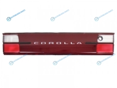 ST-212-1379 Фонарь в крышку багажника TOYOTA COROLLA 91-95 красно-белая