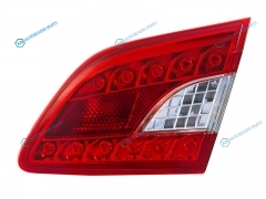 ST-315-2907R-UD Фонарь в крышку багажника NISSAN SENTRA 14-SYLPHY 12- RH