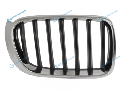 ST-BM84-093-B1 Решетка BMW X3 F25 14- RH черная с хромом (пр-во Тайвань)
