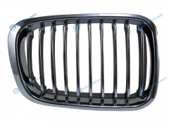 ST-BM33-093-1 Решетка BMW E46 98-01 RH хром