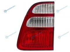 ST-212-1316R-U-CR Фонарь в крышку багажника TOYOTA LAND CRUISER 100 02-05