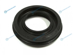 90311-47003 Сальник привода FR RH TOYOTA COROLLA.CORONA 4WD 92-