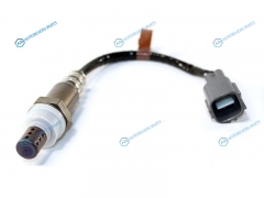 89465-60300 Датчик кислородный RH TOYOTA LAND CRUISER 100 2UZ 05-