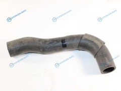 16571-37070 Патрубок на радиатор верхний TOYOTA COROLLA AXIO.FIELDER 2ZR-FE 06-