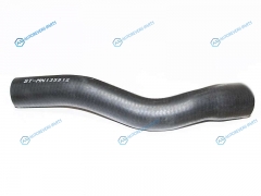 ST-MN135915 Патрубок радиатора верхний MITSUBISHI LANCER CEDIA 1.5 00-03 IX 1.31.6 03-07