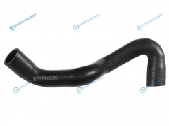 ST-1846352 Патрубок радиатора верхний FORD FOCUS 11-