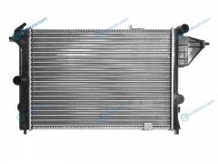 ST-10-0009 Радиатор OPEL VECTRA A 88-95 МТ (трубчатый)