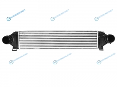 ST-1376346 Радиатор интеркуллера RANGE ROVER EVOQUE 11-