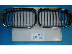 PF-BM33-093-0 Решетка BMW E46 01-03 4D хром комплект R+L