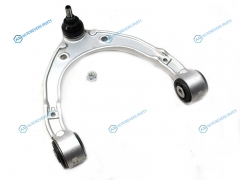 ST-7P0407021 Рычаг передний верхний VOLKSWAGEN TOUAREG 10-PORSCHE CAYENNE 11- LH=RH