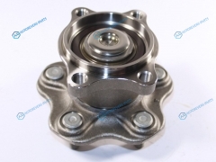 HUB042T-10 Ступичный узел задн. NISSAN TEANA J31 2WD