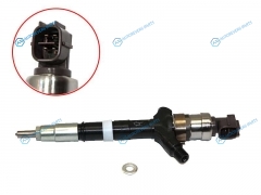 095000-0940 Форсунка топливная TOYOTA HILUX KDN145150165170 01- 2KD HIACE KLH1 01-06