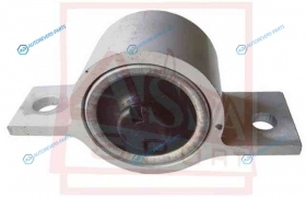 0201-2Y4R Сайлентблок рычага подвески задний | перед прав