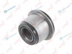 B8272 Сайлентблок верхнего рычага подвески | перед правлев