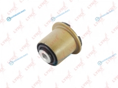 C8533 Сайлентблок переднего рычага подвески | перед правлев