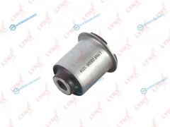 C8328 Сайлентблок переднего рычага подвески | перед правлев