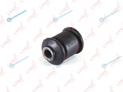 C8066 Сайлентблок переднего рычага подвески | перед правлев