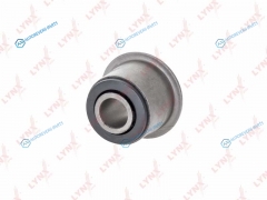 C8582 Сайлентблок переднего рычага подвески | перед правлев