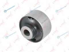 C9932 Сайлентблок рычага подвески | перед правлев