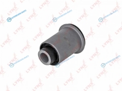 C8588 Сайлентблок переднего рычага подвески | перед правлев