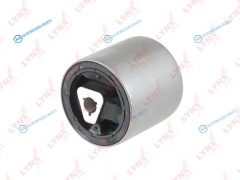 C8103 Сайлентблок переднего рычага подвески | перед правлев